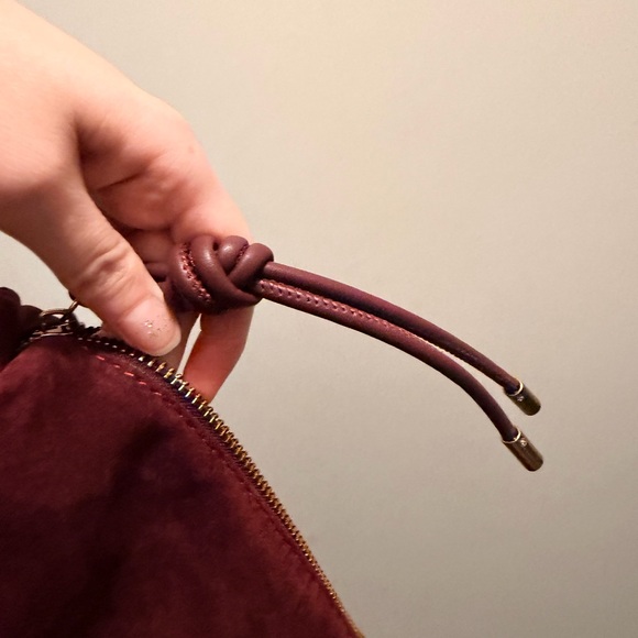 Burgundy Faux Suede Knot-Strap Shoulder Bag – Gold Hardware - Picture 8 of 10
